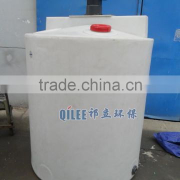 Acidity resistant plastic chemical storage dosing tank