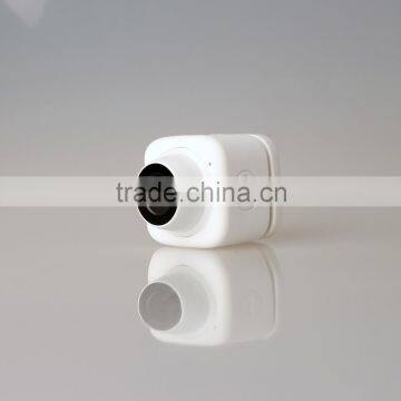 Hot Selling Selfie Mini Wifi Camera 5Mp CMOS Sensor 720P HD Video and 900mah Big Battery Mobile APP and Tripod Hole