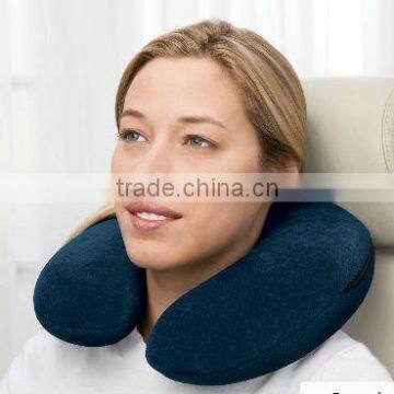 Neck pillow for use in car