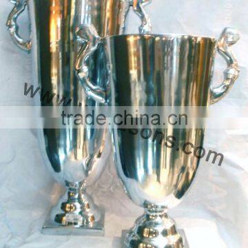 A Very Hot Tall Metal Vase For Home And Hotel Decor photo-4