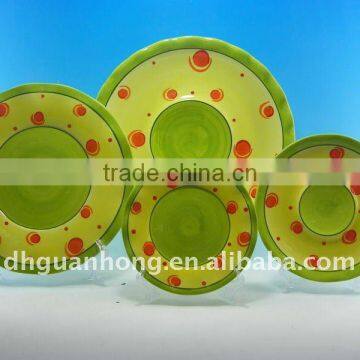 2011Colorful Round Ceramic Plate of 4 sets