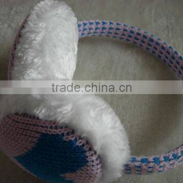 Lovely Pattern Knitted Earmuff photo-3