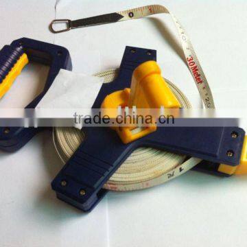 Long open reel fiberglass tape measure