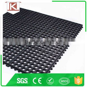 Rubber matting for boats