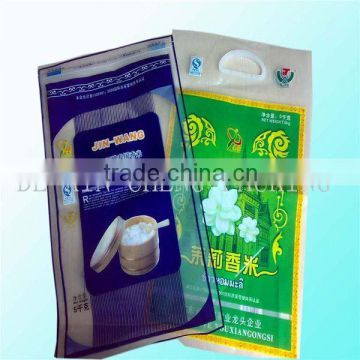 Hand hole bag rice packaging