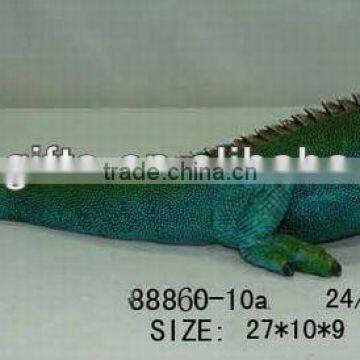 natural iguana green lizard carving