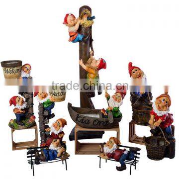 Resin Material and Ornaments Type mini gnome figurine