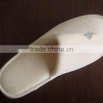 best indoor slipper 29