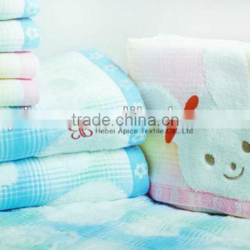 100%Cotton High Quality Organic Embroider Rabbit Bath Towel