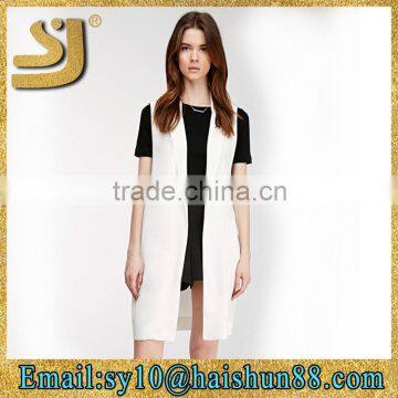 Long-line collared unline simple white vest jacket