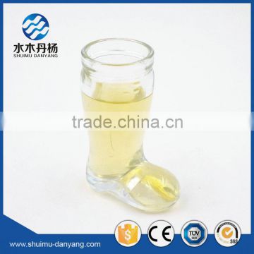 New design shoes shaped clear glass drinking bootles for wine