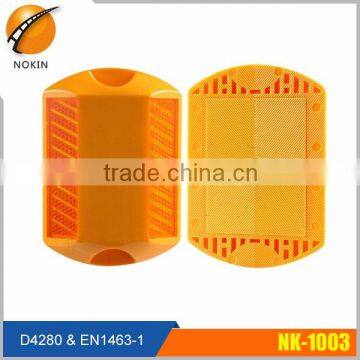 Epoxy and Quartz Sand Filling PMMA Aliminium Reflective Road Stud