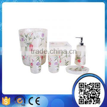 Wholesale hotel beautiful white transparent garden flower resin bathroom accessories sets