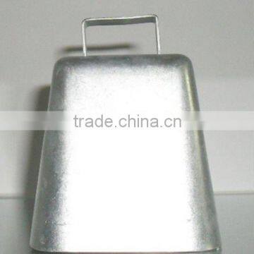 4.5" metal cow bell A2-C048 for animals or sporting events(A029)