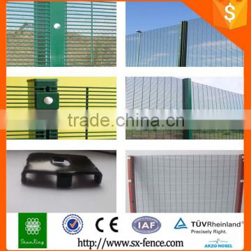 ISQ900 pvc coated wire diameter 4mm 50*200mm wire mesh fence