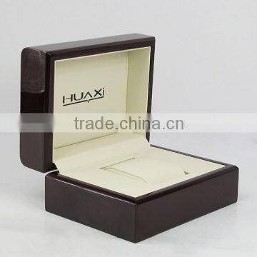 Fashion Glossy Lauquer Wood Watch Box PU Insert