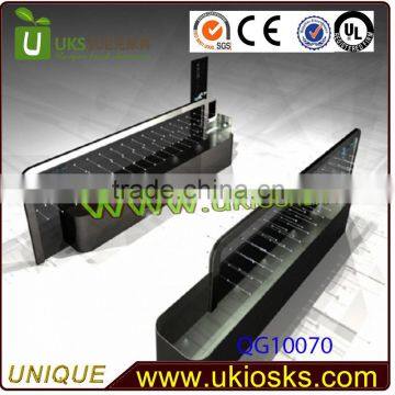3D Rendering Optical Display Station With Glasses Frame
