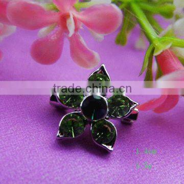 Fashion Crystal star diamante brooch for wdding in bulk wholesale in guangzhou