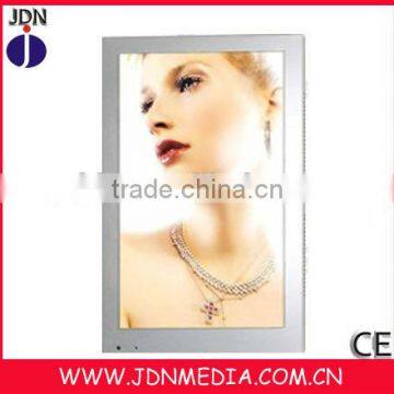 China vertical wall mounted shopping mall advertising player