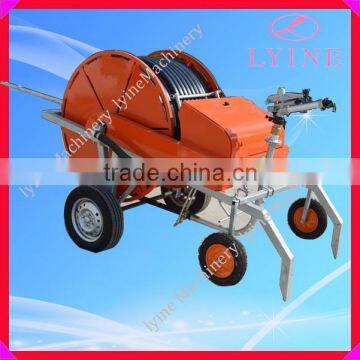 Small farm mobile water sprinkler farm irrigation equipment with truss and more nozzles