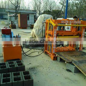 Simple Operation Hydraulic Concrete Block Making Machine QT4-30 Made in China Hydroform Cement Brick Shaping Equipment Price photo-6