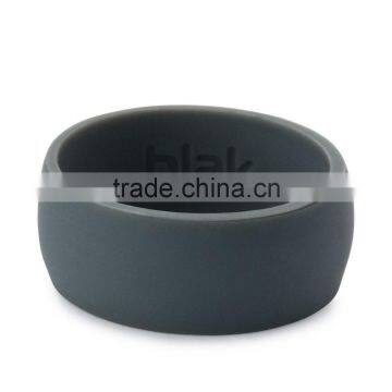 2015 Fashion Unique Design Silicone Wedding Ring photo-2