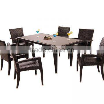 2017 Trade Assurance hot sale hideaway pe rattan handmade simple garden line table set designs