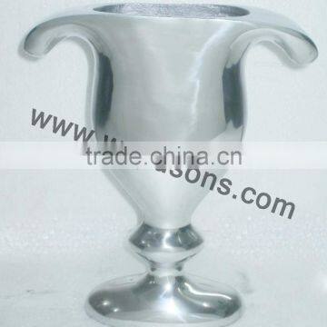 Large Garden Decoration Artificial Metal Look Flower Vase Ornamental Plant Pot photo-3