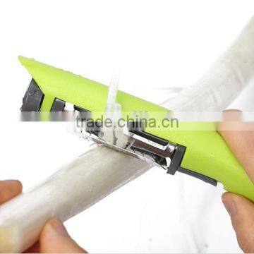 Hand Adjustable 3 In 1 Multifunction Fruit & Vegetable Peeler photo-3