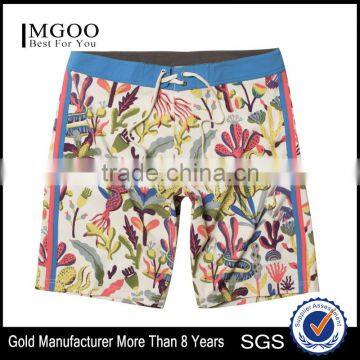 Hot New Summer Mens Surfing Diving Shorts Eco-Friendly Fabric Quick-Drying Active Short Recycled Polyester Spandex Stretchy Mate