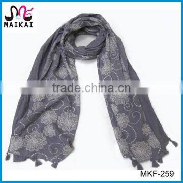 Lady's fashion embroidery lace scarf factory china