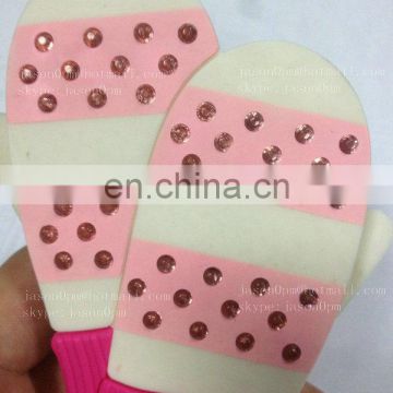 Promotional Gloves design silicone bottle cover for hand sanitizer bottle