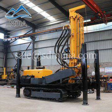 200 Meters Crawler Pneumatic DTH Hammer Rock Borehole Drilling Rig For Water Well