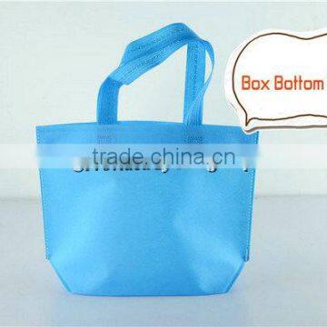 Top Quality PP Non Woven Bag Making Machine Price photo-3