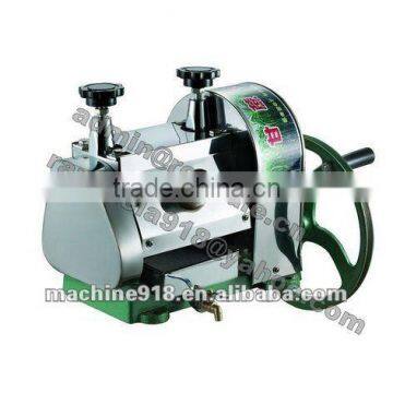 Manual type sugarcane juice making machine