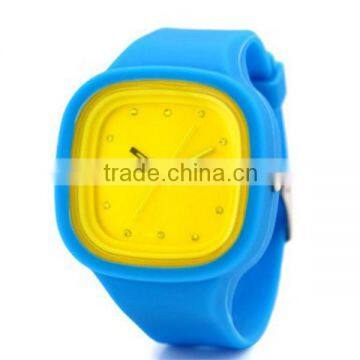 Bright Color Fashionable Square Case Silicone Rubber Watch photo-6