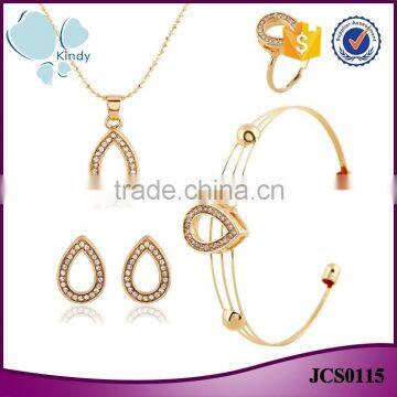 Environmental gold plated zinc alloy rhinestone water drop shaped 4 pieces fashion jewelry set                        
                                                                                Supplier's Choice