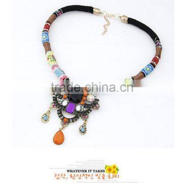 2015 New Arrival National Style Aolly Crystal Necklace