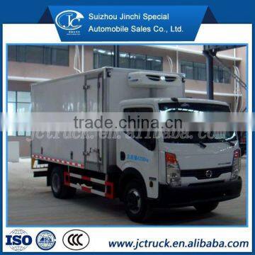 medical waste truck/waste container truck Nissan 4X2 Medical waste transfer truck