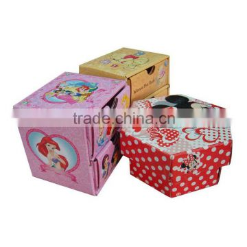 2012 New Design Cartoon Gift Paper Box