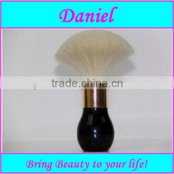 new design high quality kabuki brush Goat hair plastic facial mask brush kabuki hair product