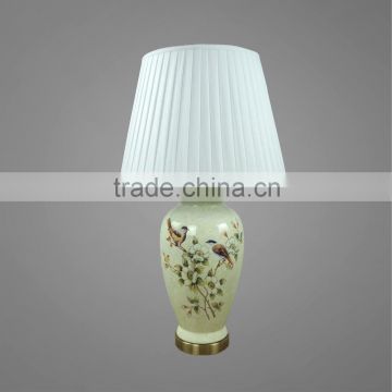 Nice Printing On Ceramic Body And Antique Brass Metal Base With Fabric Lampshade Bedside Table Lamps Decorative Table Lamp