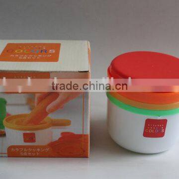 Set of 5pcs Plastic Lemon and Fruit Juicer photo-3