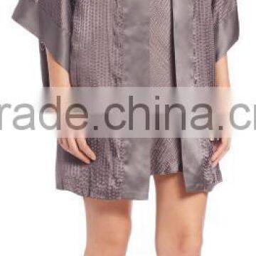 Cheap Satin Robes Wrap for Women With Kimono Sleeves and Drop Shoulders in Textural Silk Blend photo-2