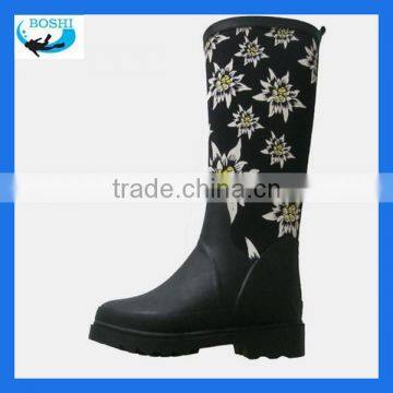 black ladies fashion neoprene knee boot/rubber upper boot