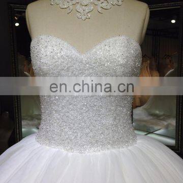 1A004cx Luxury Appliqued Heavy Beaded Ornament Floor-lenght With Long Tail Off Shoulder Sweetheart Wedding Dress 2016 photo-6