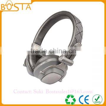 Premium Quality Sound Bluetooth Headset With Call Recording With Mic and Remote Control photo-2
