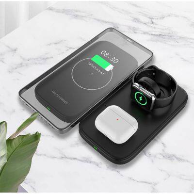 3 in 1 Magnetic Wireless Charger 15w Quick Charging Multifunction Foldable Charger Station for Phones Smart Watch Earphones