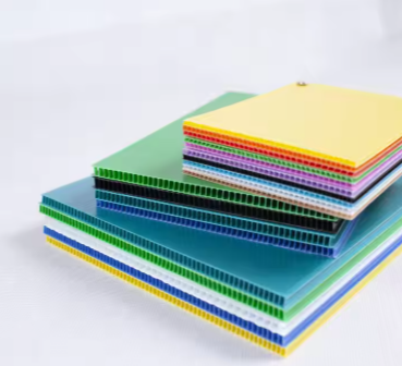Wholesale 4x8ft PP Hollow Corrugated Plastic Sheets for Packaging & Signage photo-2