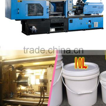 Servo type injection moulding machine